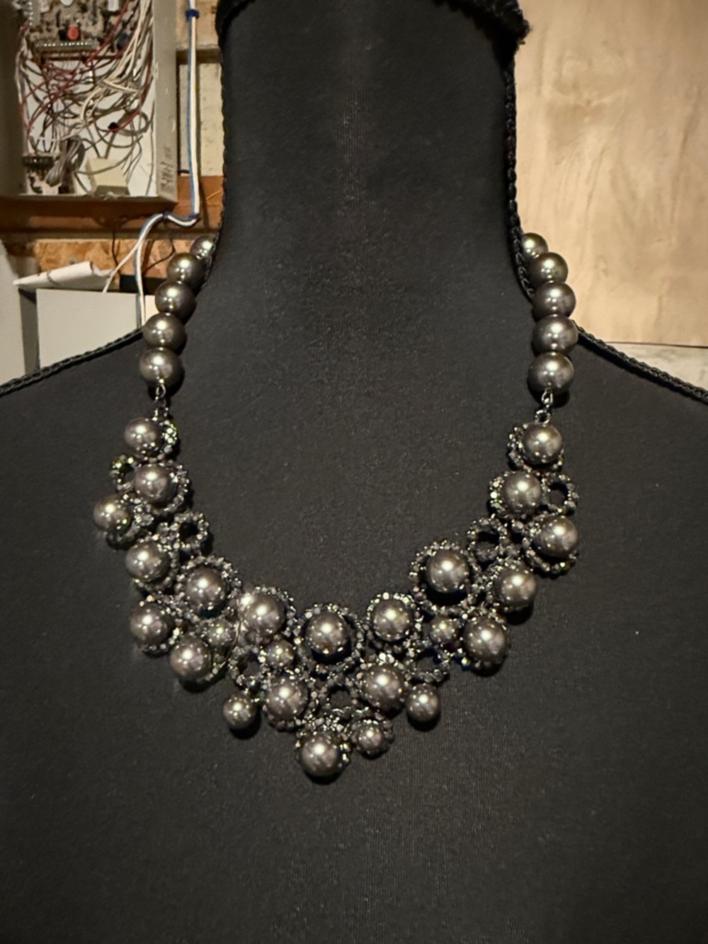 Elegant Joan Boyce Gunmetal Pearl Statement Necklace - Women's Jewelry